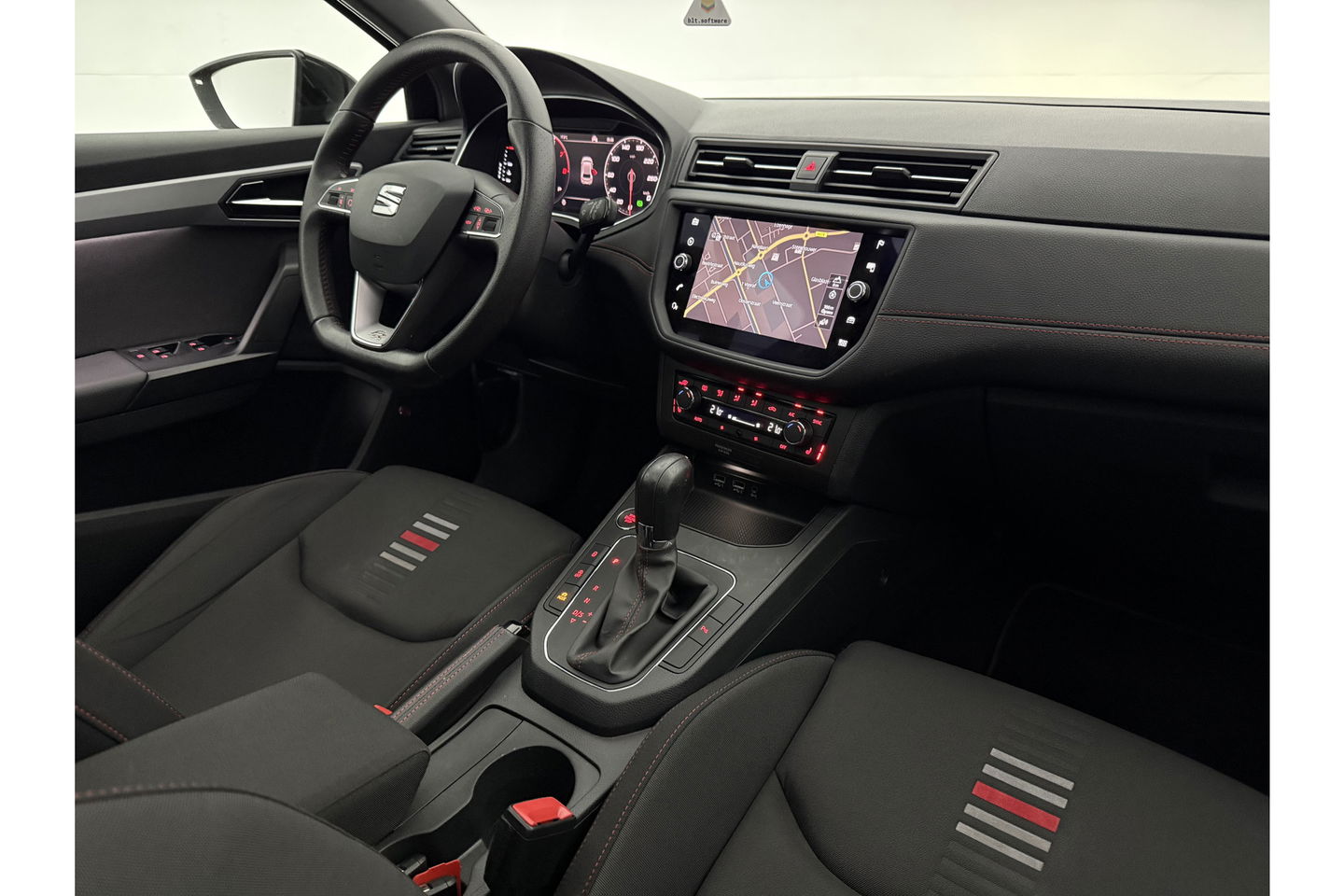 SEAT Ibiza 1.0 TSI FR 116PK Pano Virtual LED Sfeer Beats Audio Camera Carplay Clima Cruise Navi 18"LMV PDC