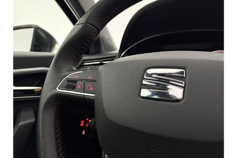 SEAT Ibiza 1.0 TSI FR 116PK Pano Virtual LED Sfeer Beats Audio Camera Carplay Clima Cruise Navi 18"LMV PDC