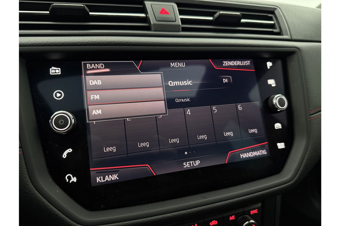 SEAT Ibiza 1.0 TSI FR 116PK Pano Virtual LED Sfeer Beats Audio Camera Carplay Clima Cruise Navi 18"LMV PDC