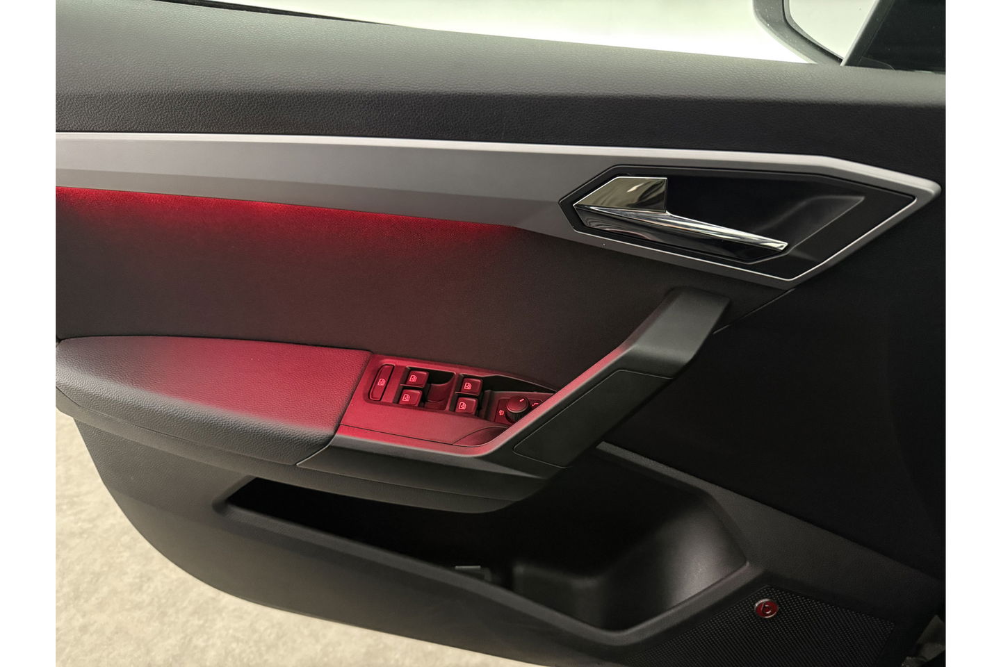 SEAT Ibiza 1.0 TSI FR 116PK Pano Virtual LED Sfeer Beats Audio Camera Carplay Clima Cruise Navi 18"LMV PDC