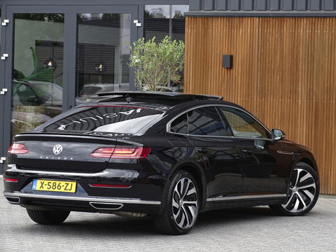 Volkswagen Arteon 2.0 TSI 191PK DSG / R-Line / 360° / ACC / LED