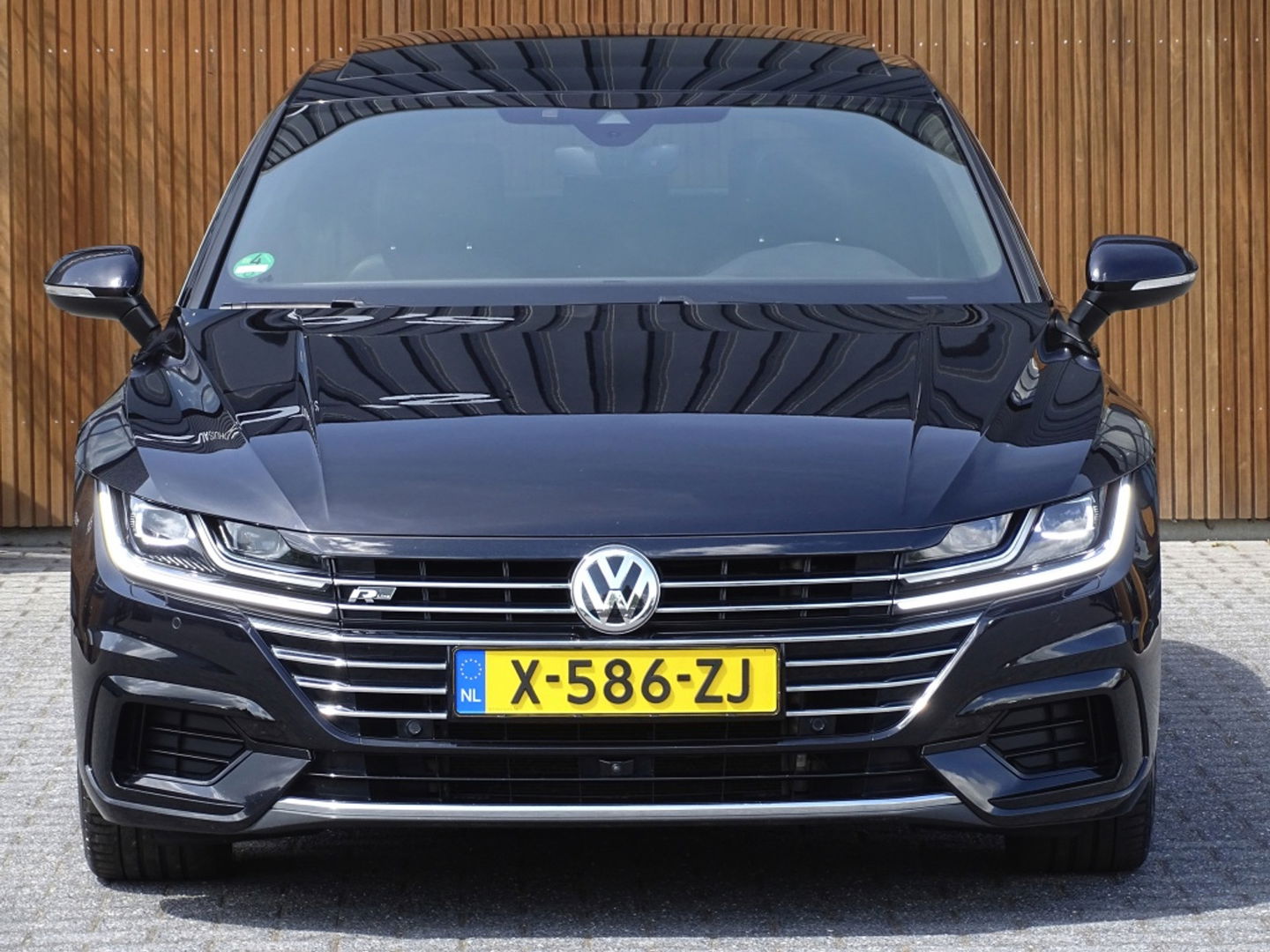 Volkswagen Arteon 2.0 TSI 191PK DSG / R-Line / 360° / ACC / LED
