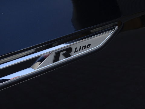 Volkswagen Arteon 2.0 TSI 191PK DSG / R-Line / 360° / ACC / LED