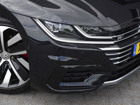 Volkswagen Arteon 2.0 TSI 191PK DSG / R-Line / 360° / ACC / LED