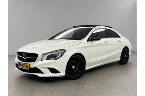 Mercedes-Benz CLA-Klasse 180 Ambition Pano LED Airco Cruise Navi PDC 18''LMV