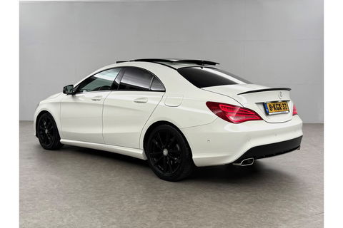 Mercedes-Benz CLA-Klasse 180 Ambition Pano LED Airco Cruise Navi PDC 18''LMV