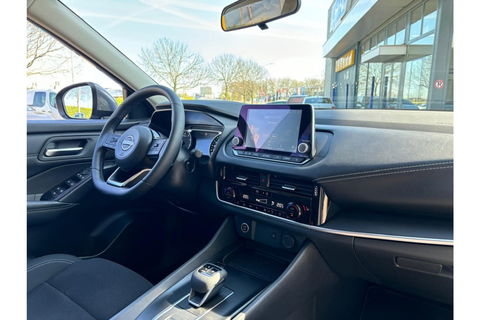 Nissan QASHQAI 1.3 MHEV X ACENTA CARPLAY PDC-CAMERA WINTERPACK.