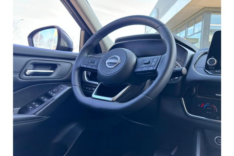 Nissan QASHQAI 1.3 MHEV X ACENTA CARPLAY PDC-CAMERA WINTERPACK.