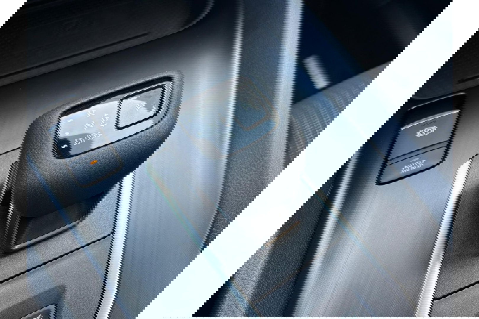 Nissan QASHQAI 1.3 MHEV X ACENTA CARPLAY PDC-CAMERA WINTERPACK.