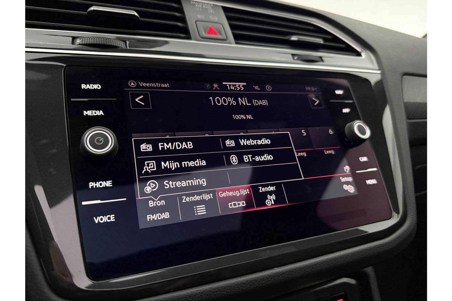 Volkswagen Tiguan 1.5 TSI 150PK R-line Pano Trekhaak IQ Lights LED Sfeer Virtual ACC Camera Carplay Clima Navi 19"LMV PDC