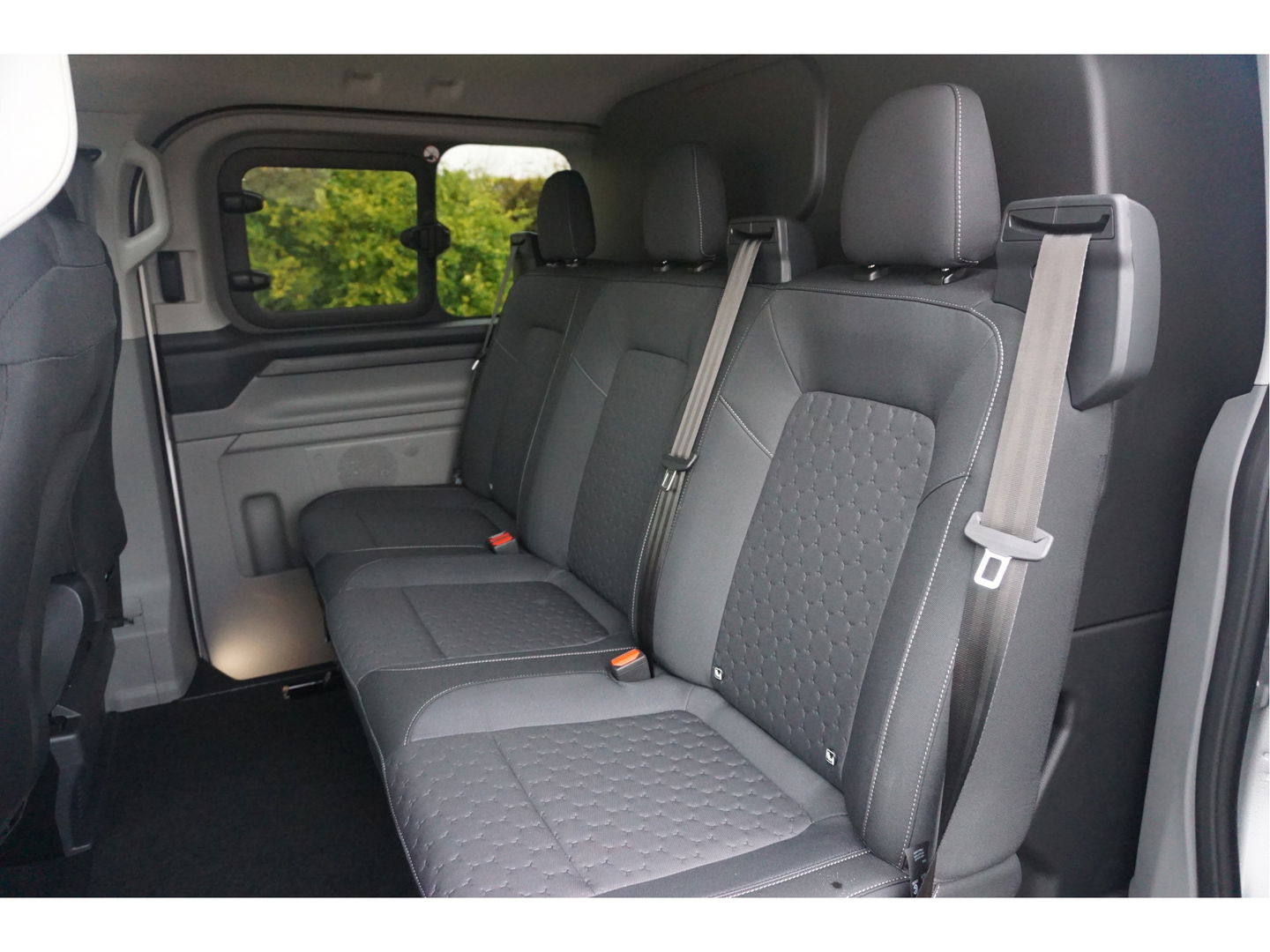 Ford Transit Custom 320L 170PK DC Limited AUT BPM VRIJ!! Navi, ACC, 360° Cam, 17" LM, Elek. Schuifdeur!! NR. 308