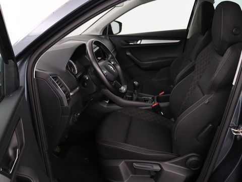 Škoda Karoq 1.0 TSI Business Edition | Panoramadak | Stoelverwarming | Trekhaak | Carplay | Navigatie | Climate control | Parkeerhulp | Cruise control