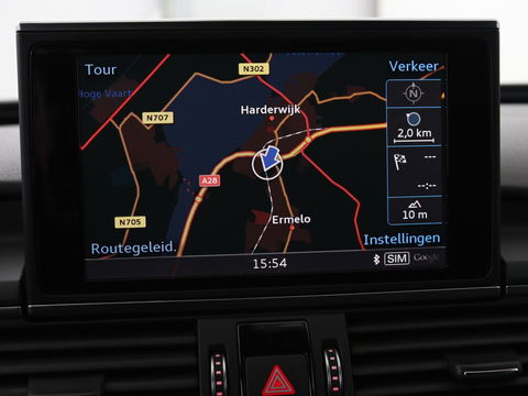 Audi A6 2.0 TFSI quattro S line | Stoelverwarming | Trekhaak | Leder/Alcantara | Camera | Navigatie | Achterbankverwarming | 20'' lichtmetalen velgen | Xenon | Parkeerhulp | Bluetooth