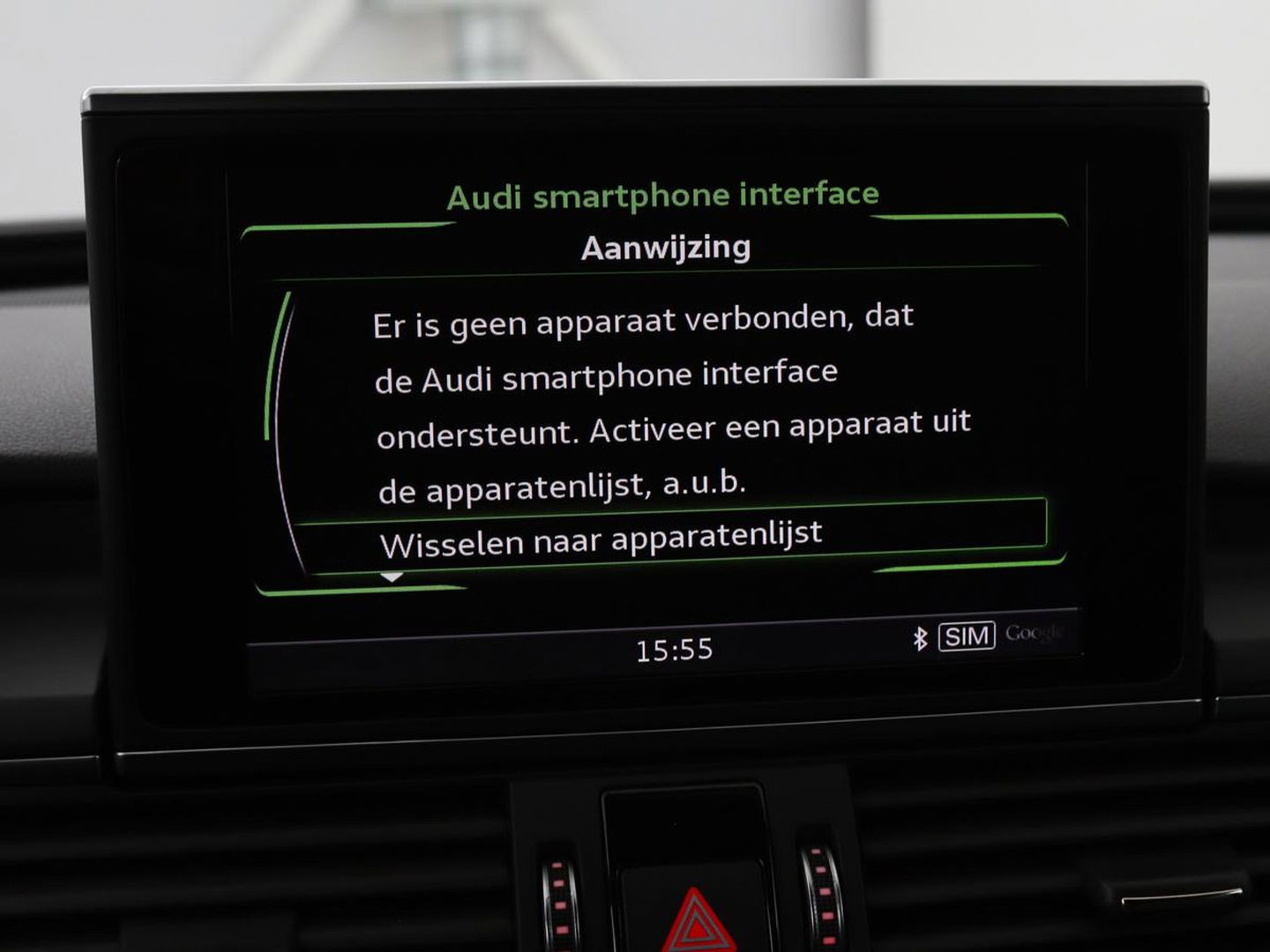 Audi A6 2.0 TFSI quattro S line | Stoelverwarming | Trekhaak | Leder/Alcantara | Camera | Navigatie | Achterbankverwarming | 20'' lichtmetalen velgen | Xenon | Parkeerhulp | Bluetooth