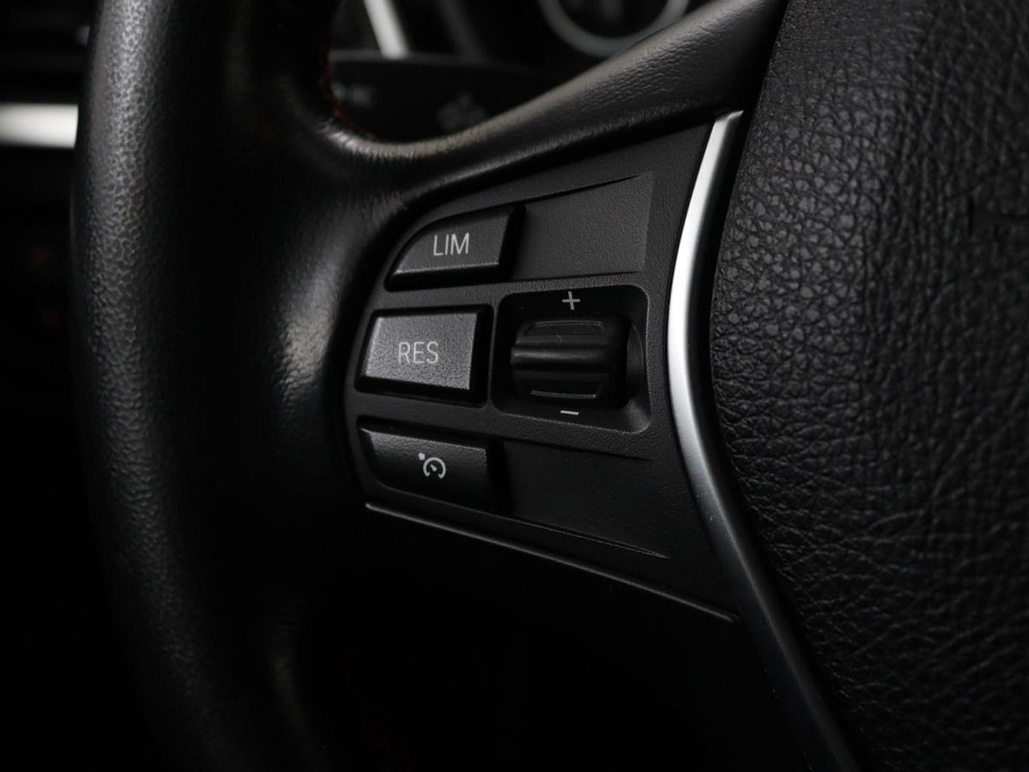 BMW 4 Serie Gran Coupé 420i Sport Line | Stoelverwarming | Full LED | Sportstoelen | Bluetooth | Climate control | Parkeerhulp | Cruise control