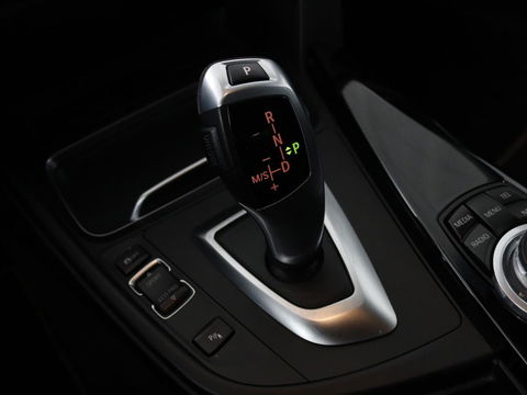 BMW 4 Serie Gran Coupé 420i Sport Line | Stoelverwarming | Full LED | Sportstoelen | Bluetooth | Climate control | Parkeerhulp | Cruise control