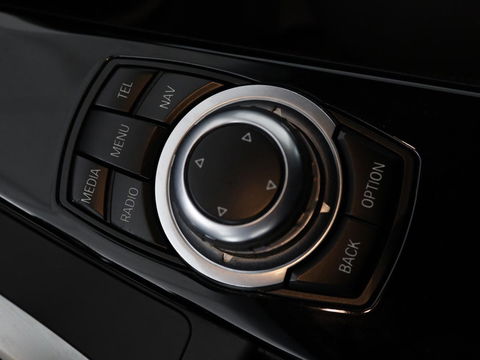 BMW 4 Serie Gran Coupé 420i Sport Line | Stoelverwarming | Full LED | Sportstoelen | Bluetooth | Climate control | Parkeerhulp | Cruise control