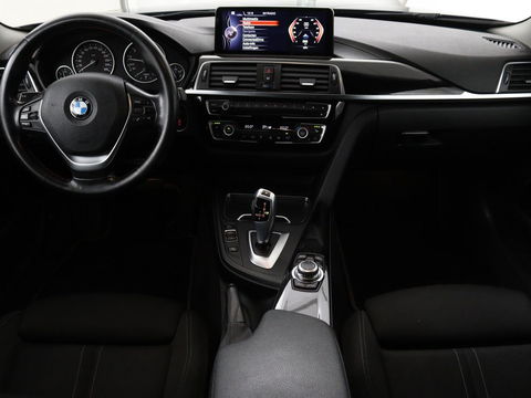BMW 4 Serie Gran Coupé 420i Sport Line | Stoelverwarming | Full LED | Sportstoelen | Bluetooth | Climate control | Parkeerhulp | Cruise control