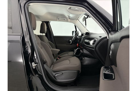 Jeep Renegade 1.4 MultiAir 141PK Airco Cruise Navigatie PDC 17"LMV Stoel/Stuurverwarming