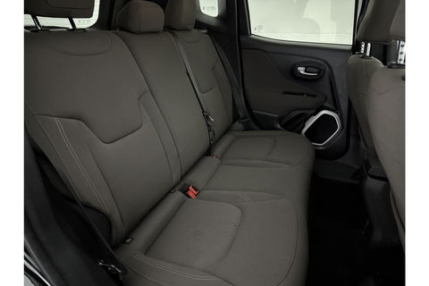 Jeep Renegade 1.4 MultiAir 141PK Airco Cruise Navigatie PDC 17"LMV Stoel/Stuurverwarming