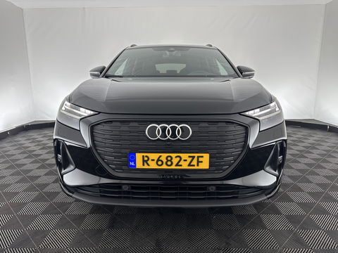 Audi Q4 e-tron 40 S edition 77 kWh S-Line-Sportpack [ 3-Fase ] (INCL-BTW) *HEAT-PUMP | LEATHER-FABRIC | MATRIX-LED | ADAPTIVE-CRUISE | AMBIENT-LIGHT | DIGI-COCKPIT | AUDI-SOUND | DAB+ | KEYLESS | SHIFT-PADDLES | CAMERA | HEATED-SPORTSEATS | 20''ALU*