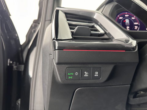 Audi Q4 e-tron 40 S edition 77 kWh S-Line-Sportpack [ 3-Fase ] (INCL-BTW) *HEAT-PUMP | LEATHER-FABRIC | MATRIX-LED | ADAPTIVE-CRUISE | AMBIENT-LIGHT | DIGI-COCKPIT | AUDI-SOUND | DAB+ | KEYLESS | SHIFT-PADDLES | CAMERA | HEATED-SPORTSEATS | 20''ALU*