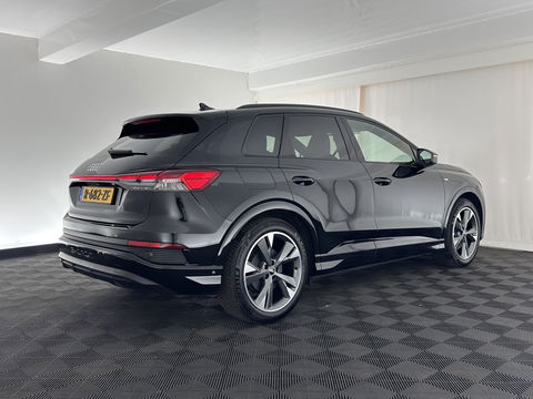 Audi Q4 e-tron 40 S edition 77 kWh S-Line-Sportpack [ 3-Fase ] (INCL-BTW) *HEAT-PUMP | LEATHER-FABRIC | MATRIX-LED | ADAPTIVE-CRUISE | AMBIENT-LIGHT | DIGI-COCKPIT | AUDI-SOUND | DAB+ | KEYLESS | SHIFT-PADDLES | CAMERA | HEATED-SPORTSEATS | 20''ALU*