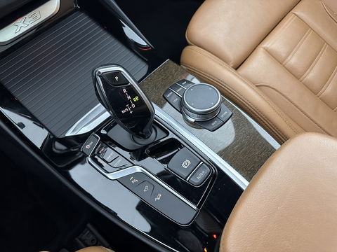 BMW X3 xDrive30i High Executive M-Sport-Pack Aut. *PANO | HEAD-UP | FULL-LEATHER | FULL-LED | DIGI-COCKPIT | ADAPTIVE-CRUISE | TOP-VIEW | KEYLESS | SPORT-SEATS | AMBIENT-LIGHT | NAVI-FULLMAP | 20''ALU | TOWBAR*
