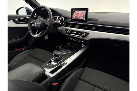 Audi A4 35 TFSI 150PK S-line Pano LED Clima Cruise Navigatie 18"LMV Parkeersensoren
