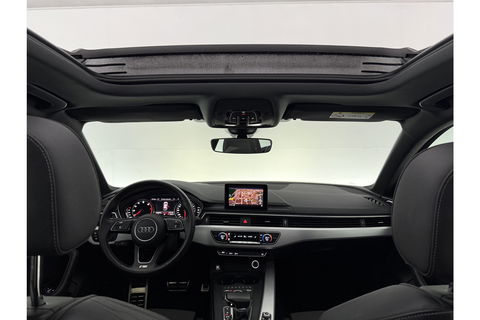 Audi A4 35 TFSI 150PK S-line Pano LED Clima Cruise Navigatie 18"LMV Parkeersensoren