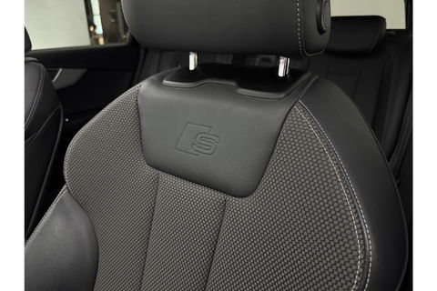 Audi A4 35 TFSI 150PK S-line Pano LED Clima Cruise Navigatie 18"LMV Parkeersensoren