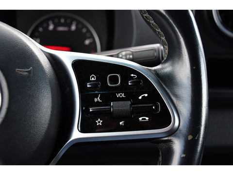 Mercedes-Benz Sprinter 319 V6 3.0 CDI L2H2 AMG Pakket! Camera, Cruise, Carplay, Automaat, LED, 190PK, Multimedia, Stoelverwarming, UNIEK!