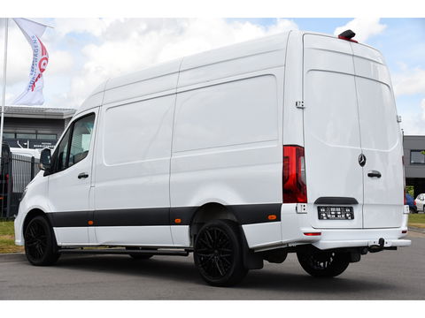 Mercedes-Benz Sprinter 319 V6 3.0 CDI L2H2 AMG Pakket! Camera, Cruise, Carplay, Automaat, LED, 190PK, Multimedia, Stoelverwarming, UNIEK!