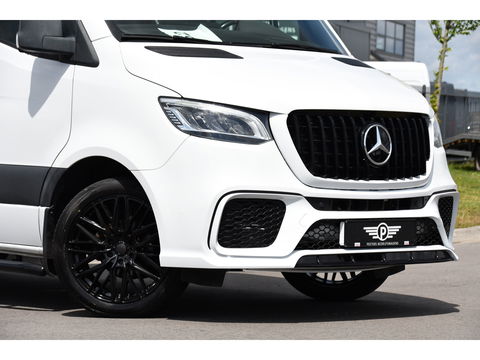 Mercedes-Benz Sprinter 319 V6 3.0 CDI L2H2 AMG Pakket! Camera, Cruise, Carplay, Automaat, LED, 190PK, Multimedia, Stoelverwarming, UNIEK!