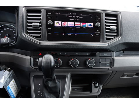 Volkswagen Crafter 35 2.0 TDI L3H3 Highline Adaptieve Cruise, Camera, Carplay, LED, Multimedia, 140PK, Automaat, 2 x Schuifdeur, Stoelverwarming, Uniek!