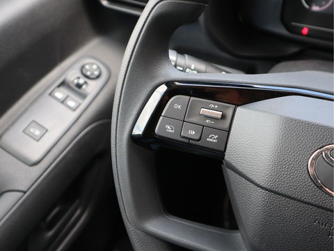 Toyota PROACE CITY 1.5D 75 kw 102 pk Euro 6 - Apple Carplay - 3 Zits