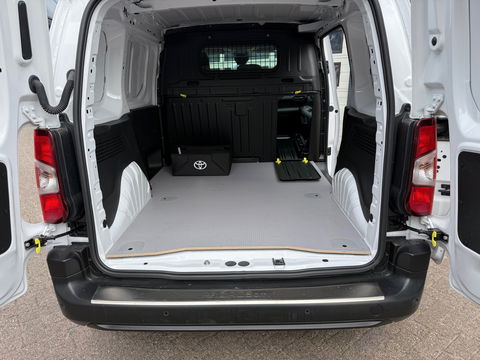 Toyota PROACE CITY 1.5D 75 kw 102 pk Euro 6 - Apple Carplay - 3 Zits