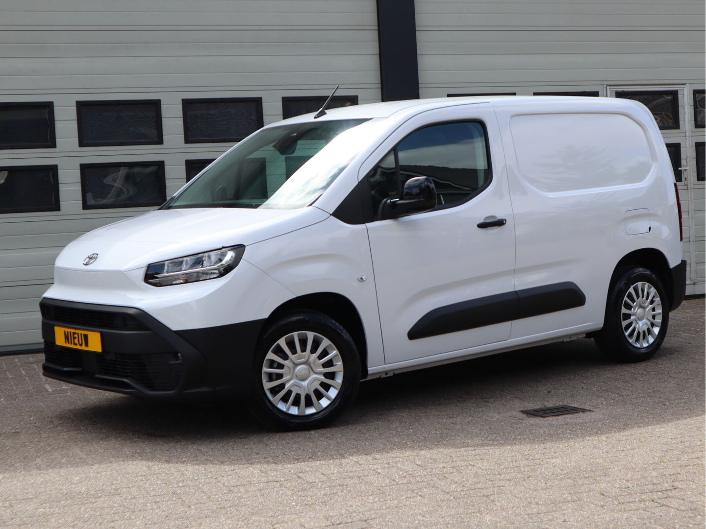 Toyota PROACE CITY 1.5D 75 kw 102 pk Euro 6 - Apple Carplay - 3 Zits