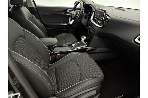 Kia Xceed 1.6 GDi PHEV ExecutiveLine 165PK Camera Carplay LED Cruise Clima Navi 16"LMV PDC