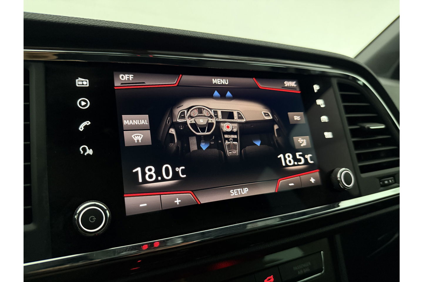 SEAT Ateca 1.5 TSI Xcellence 150PK DSG 360 Camera Sfeer Beats Audio Carplay LED Trekhaak Navi Clima Cruise 18"LMV PDC