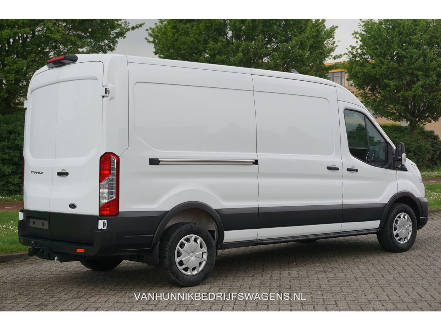 Ford Transit 350L 130PK L3H2 Trend LDT BPM VRIJ!! 12" Sync Apple CP/Android A, Camera, Trekhaak!! NR. W04*