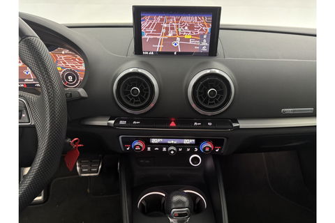 Audi A3 35 TFSI S-Line 150PK Pano LED Carplay Virtual Clima Cruise Navigatie PDC 18''LMV