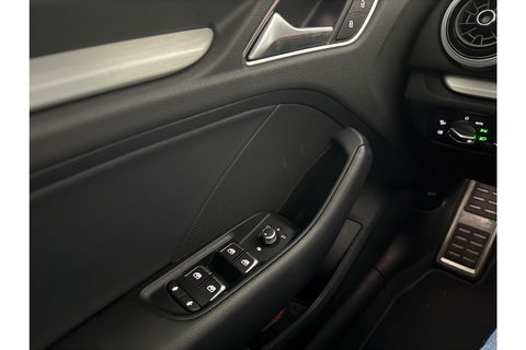 Audi A3 35 TFSI S-Line 150PK Pano LED Carplay Virtual Clima Cruise Navigatie PDC 18''LMV