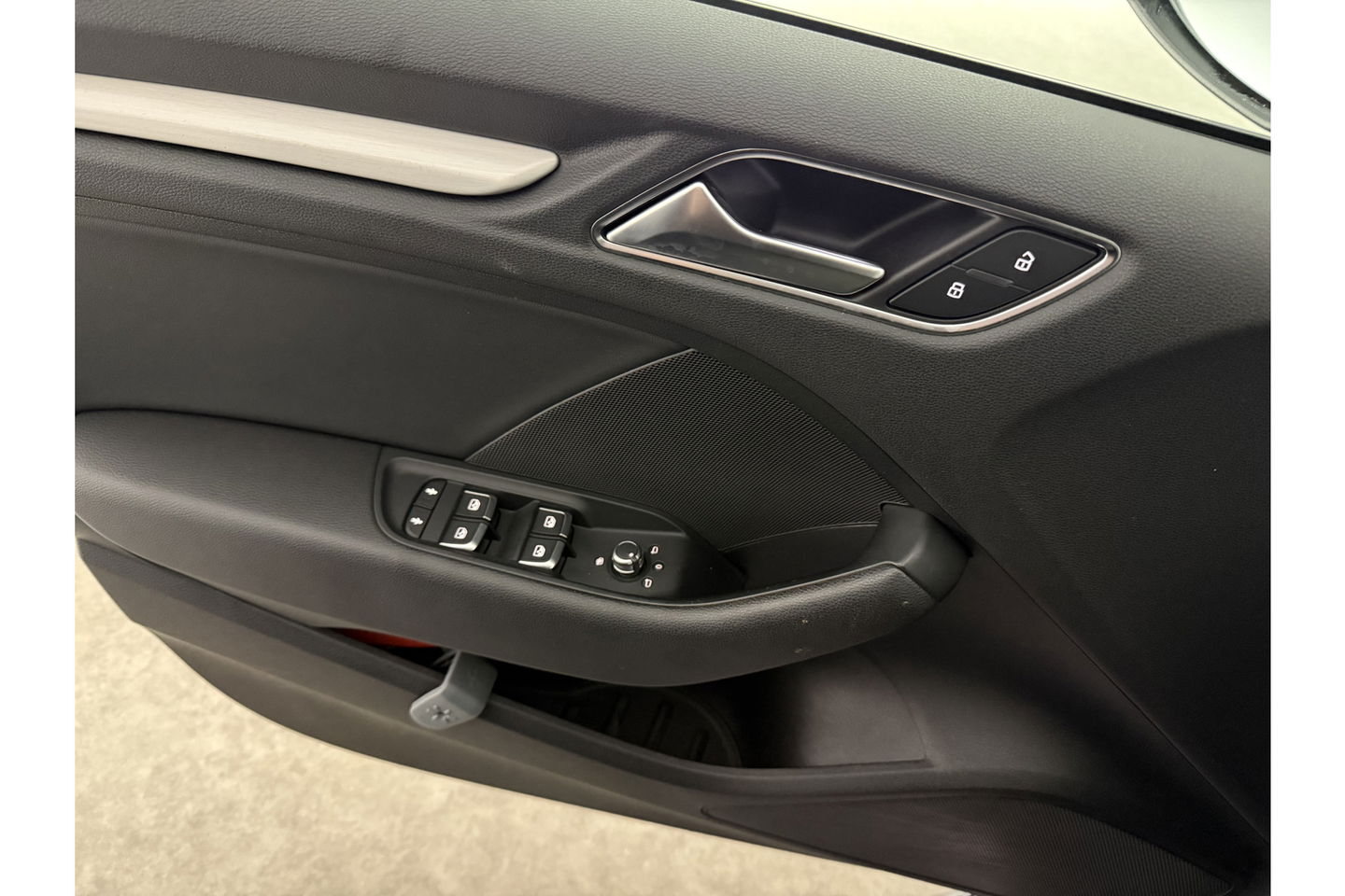 Audi A3 Limousine 30 TFSI S-line Automaat LED Clima Cruise Navigatie Parkeersensoren 18"LMV