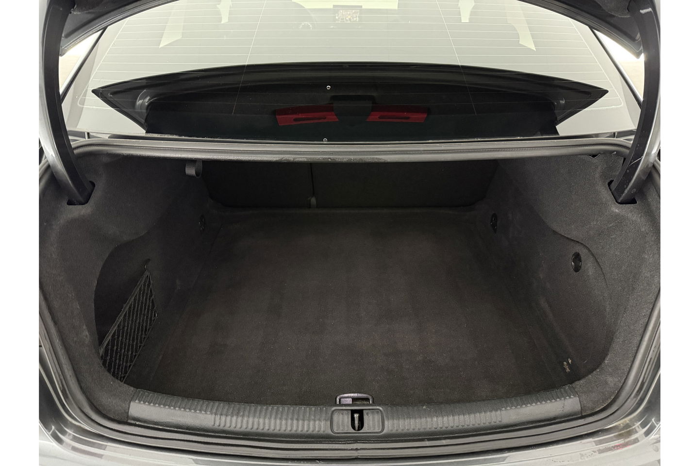 Audi A3 Limousine 30 TFSI S-line Automaat LED Clima Cruise Navigatie Parkeersensoren 18"LMV