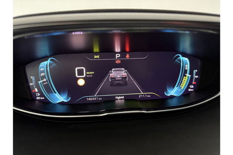 Peugeot 3008 1.6 HYbrid 222PK Allure 360Camera Carplay Virtual LED Trekhaak Clima Cruise Navi PDC 18''LMV