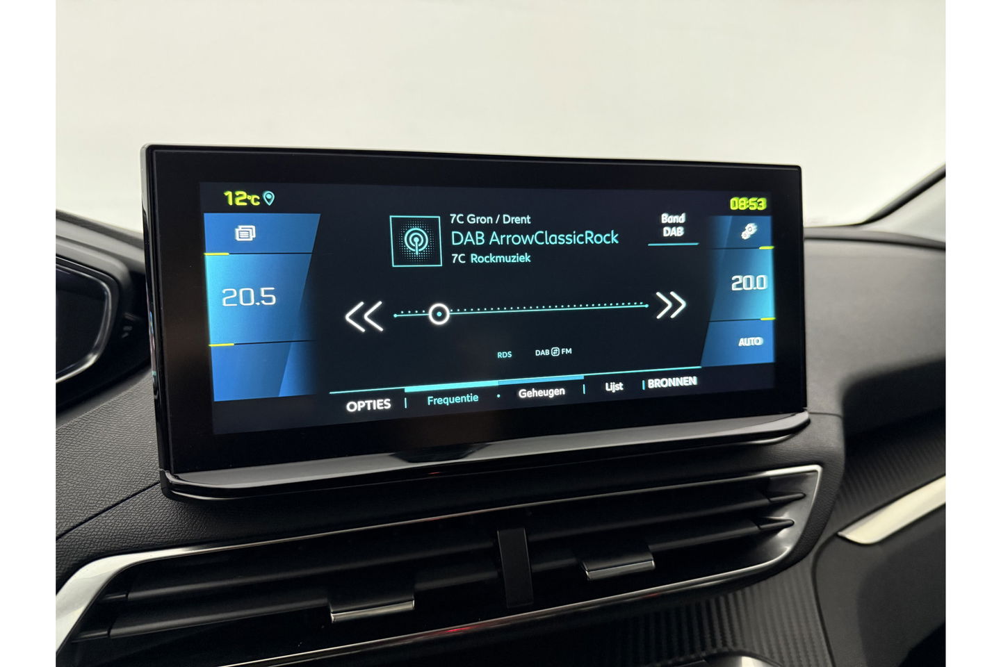 Peugeot 3008 1.6 HYbrid 222PK Allure 360Camera Carplay Virtual LED Trekhaak Clima Cruise Navi PDC 18''LMV