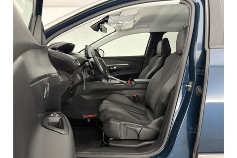 Peugeot 3008 1.6 HYbrid 222PK Allure 360Camera Carplay Virtual LED Trekhaak Clima Cruise Navi PDC 18''LMV