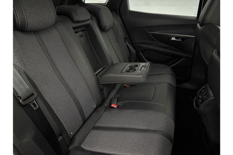 Peugeot 3008 1.6 HYbrid 222PK Allure 360Camera Carplay Virtual LED Trekhaak Clima Cruise Navi PDC 18''LMV