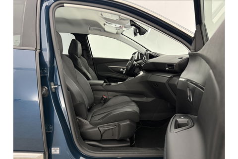 Peugeot 3008 1.6 HYbrid 222PK Allure 360Camera Carplay Virtual LED Trekhaak Clima Cruise Navi PDC 18''LMV